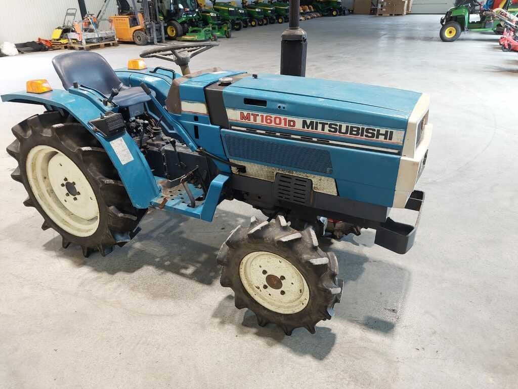 Mitsubishi MT 1601D, Autres types