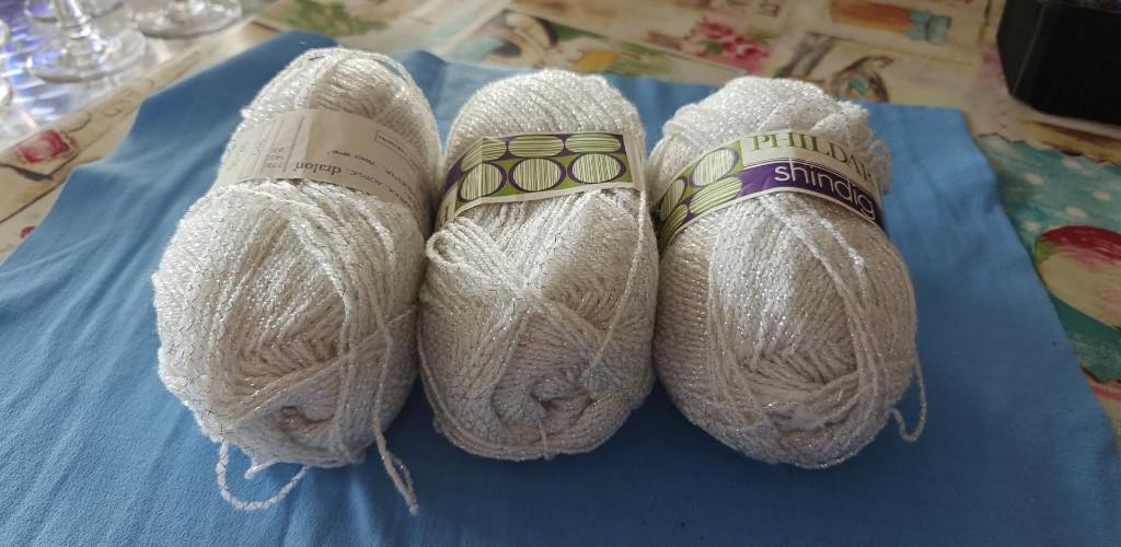 breiwol Phildar Shindig 3 x 50 gr wit/zilverdraad, Enlèvement ou Envoi, Neuf, Tricot ou Crochet, Laine ou Fils