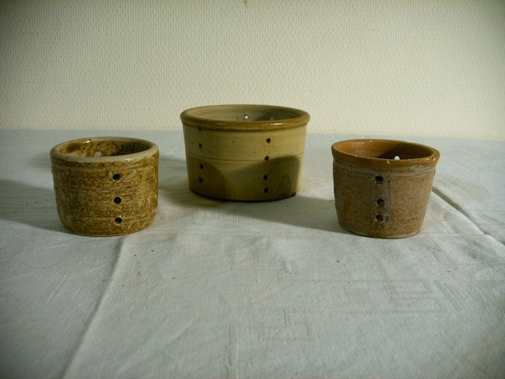 3 anciens moules à fromage français (faisselles), Antiquités & Art, Enlèvement ou Envoi