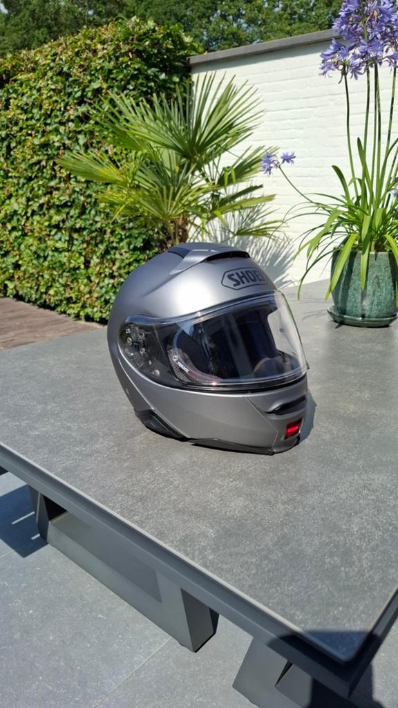 Shoei neotec2 met srl 2 mesh, Motoren, Kleding | Motorhelmen, Ophalen, Shoei