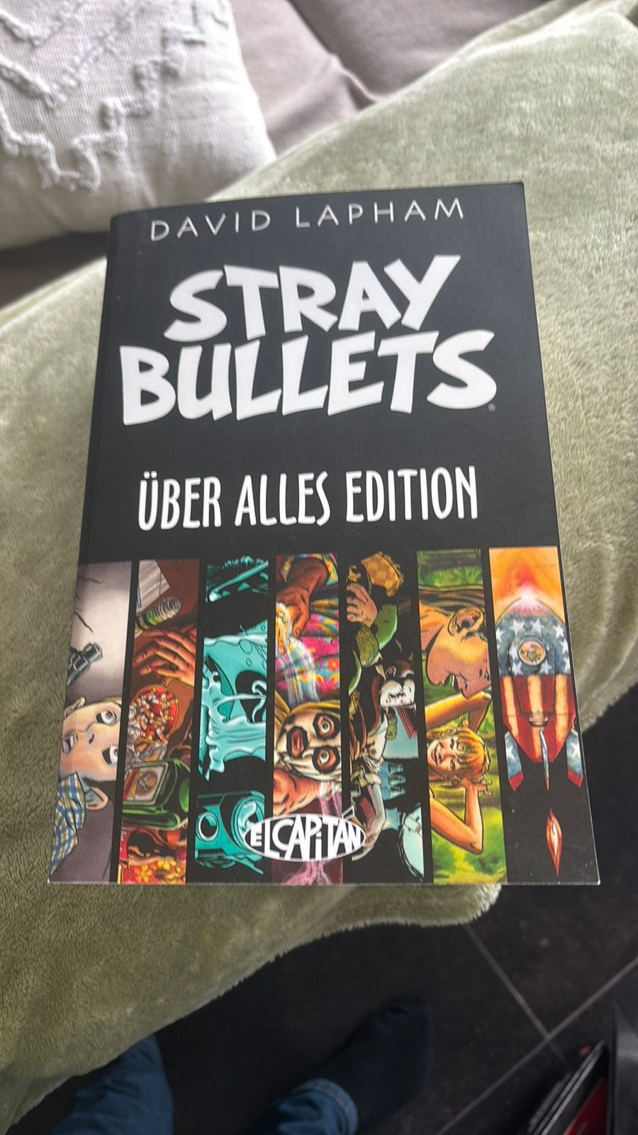 Stray Bullets Über alles edition, Boeken, Strips | Comics, Ophalen, Zo goed als nieuw