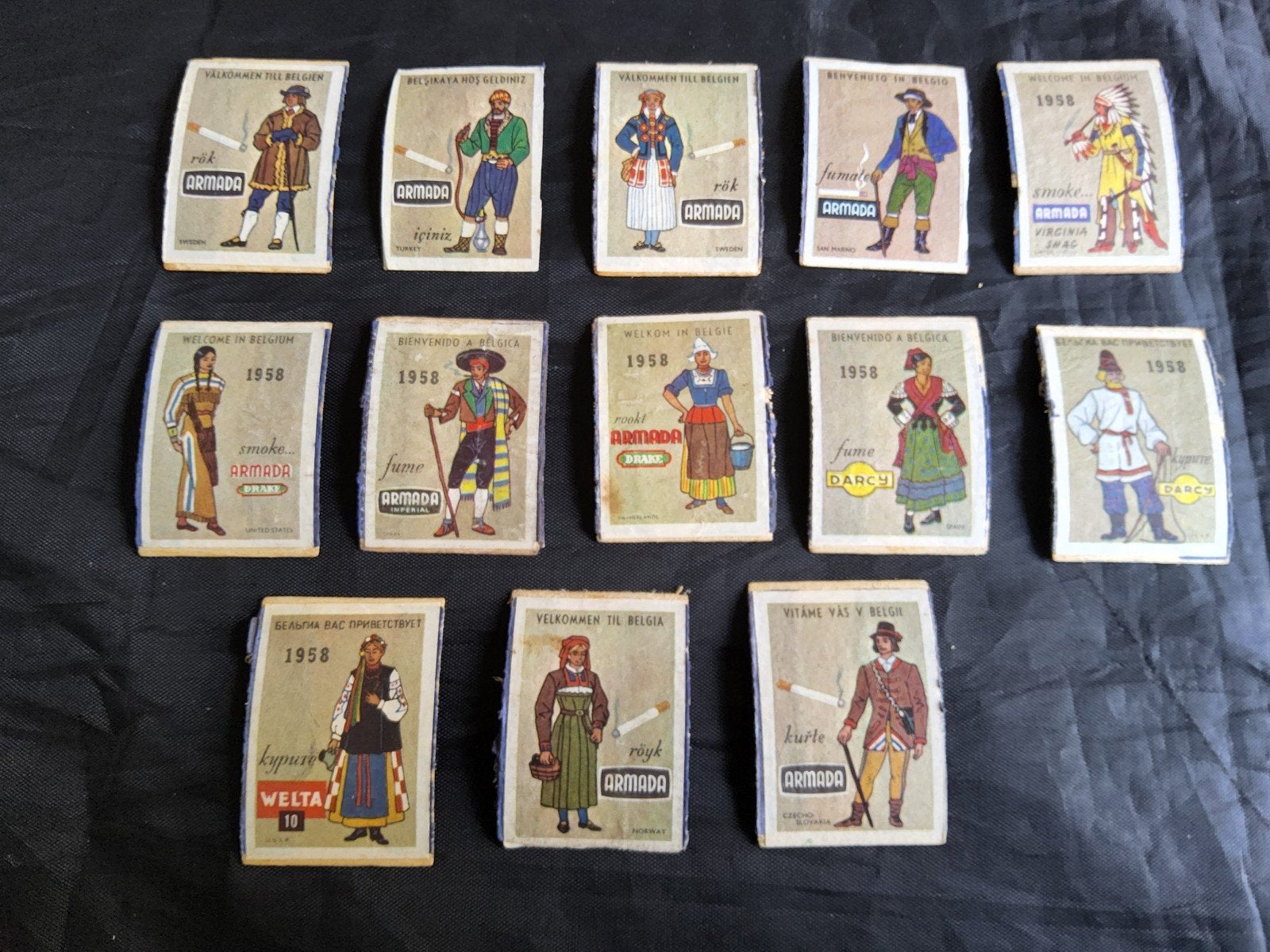 Vintage unieke verzameling lucifer afbeeldingen (Lot 5), Verzenden