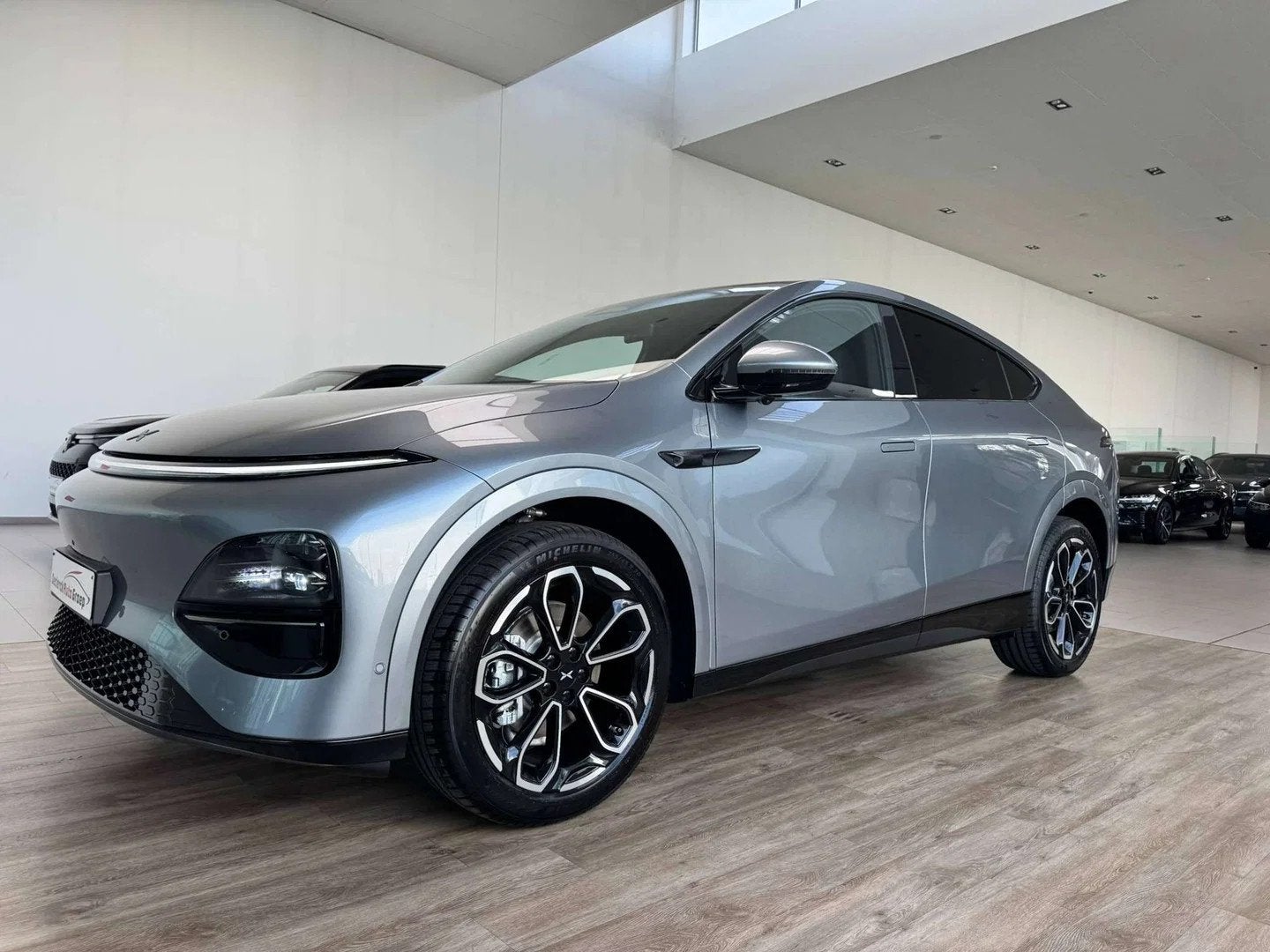 XPENG G6 AWD PERFORMANCE*FULL OPTION*SPLINTERNIEUW*STOCKWAGE, Autos, Argent ou Gris, 5 portes, 358 kW, 5 places