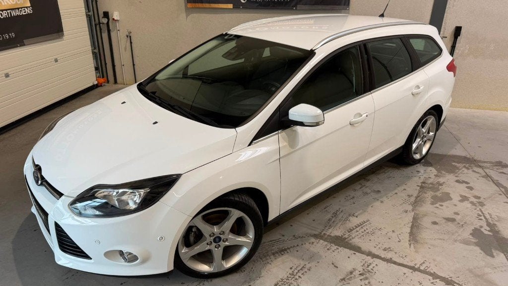 Ford Focus | 1.6 TDCI | Titanium | 1 prop. | État Showroom, Achat, Entreprise, Garantie prolongée, Boîte manuelle