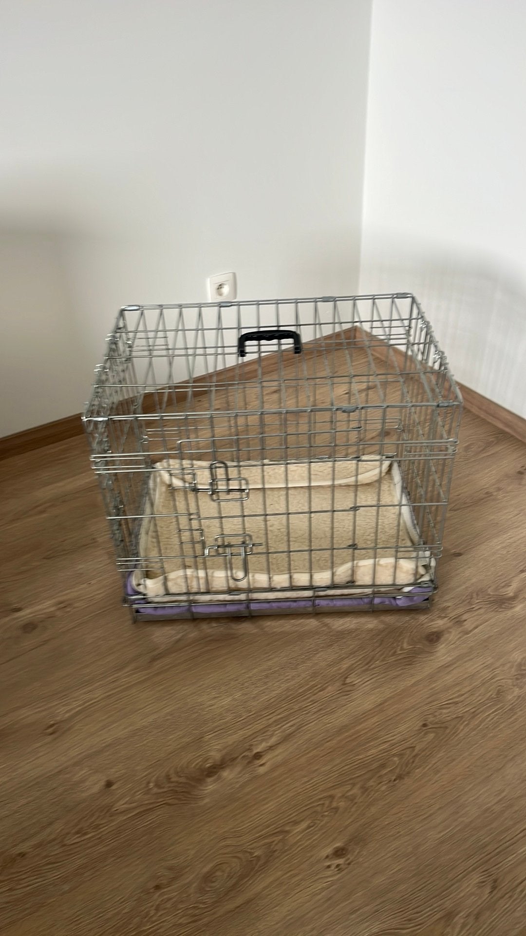 Honden bench klein en groot, Ophalen, Gebruikt