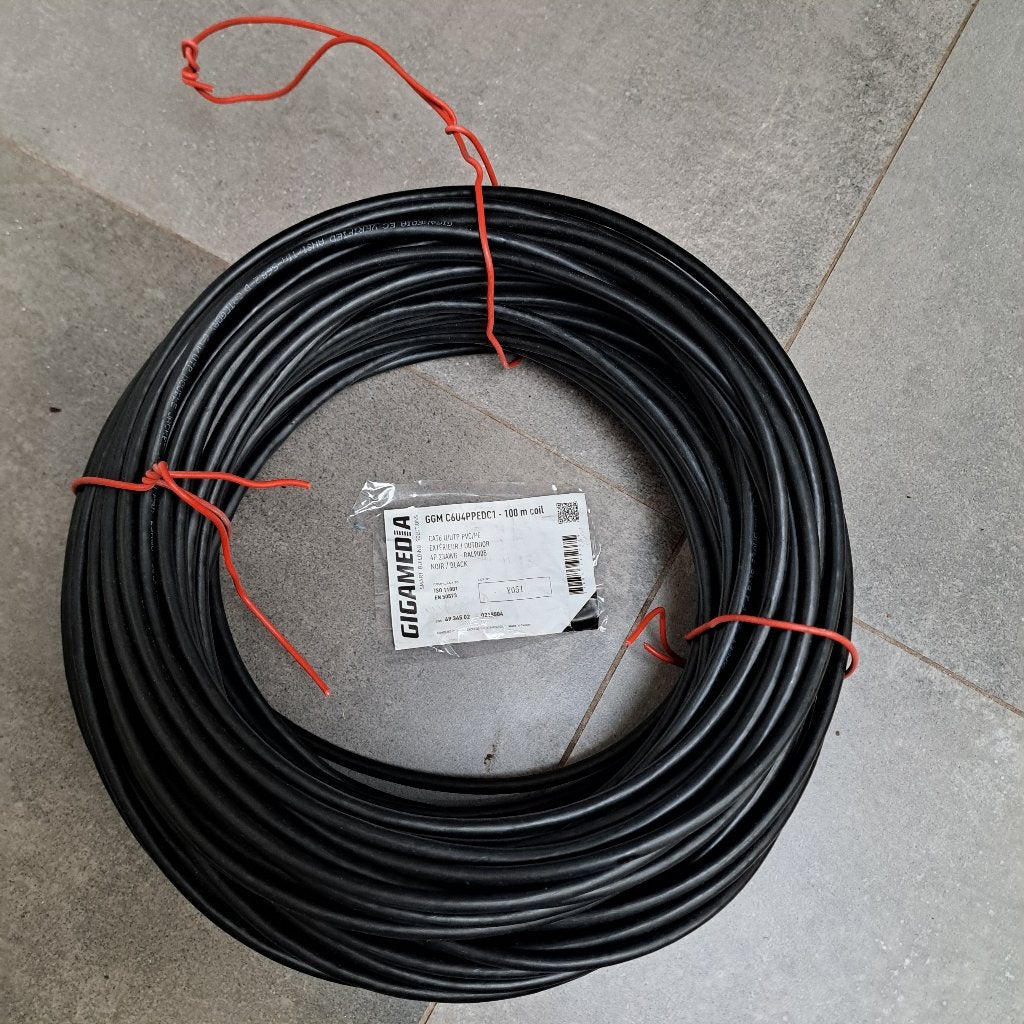 Cat6 UTP outdoor kabel 50 meter, Computers en Software, Pc- en Netwerkkabels, Ophalen, Nieuw