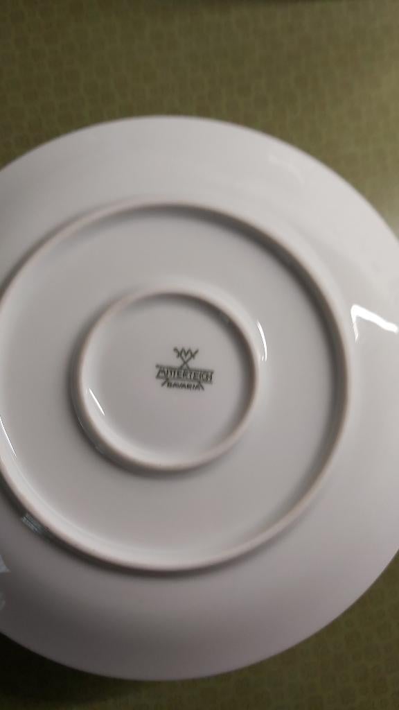 Koffie- en eetservies, Huis en Inrichting, Ophalen, Zo goed als nieuw, Overige stijlen, Porselein