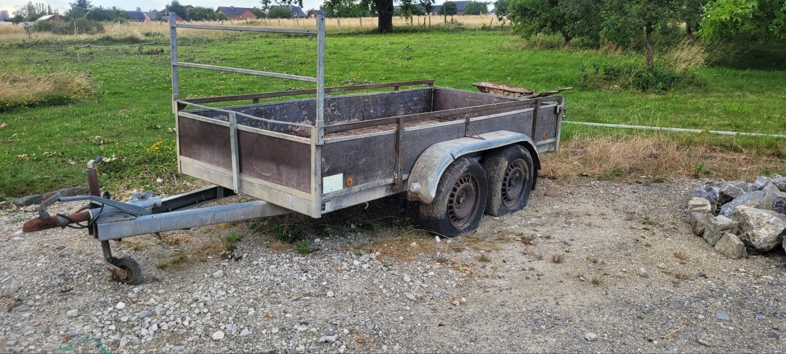 Remorque double essieux 2 tonnes, Enlèvement