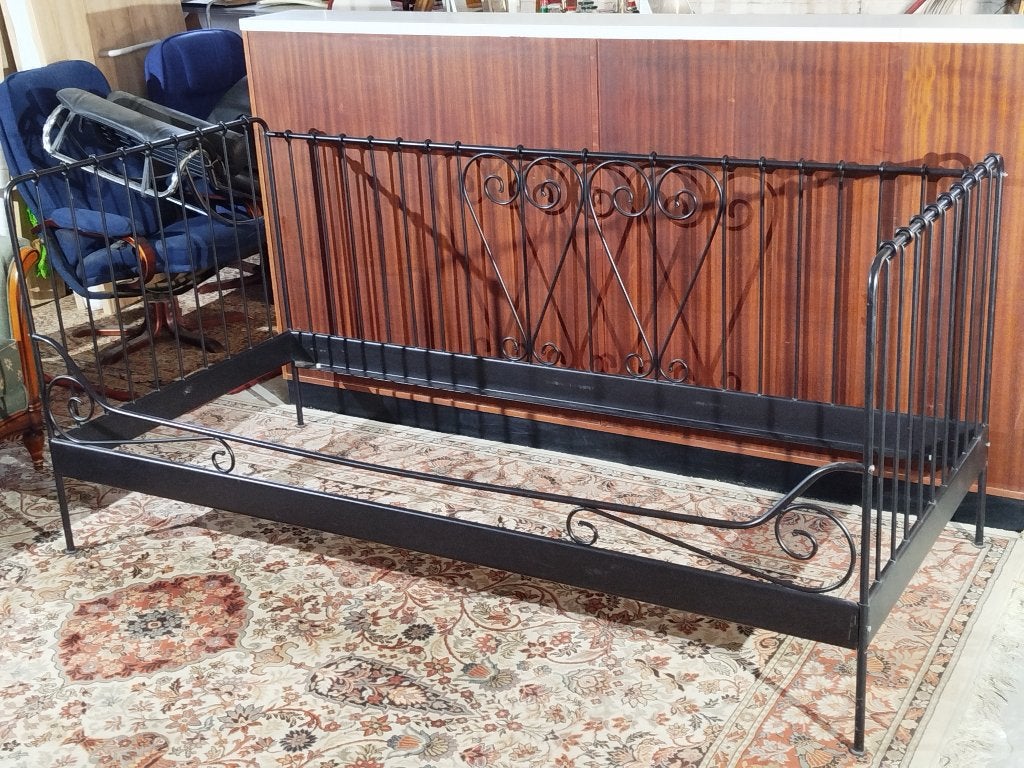 Romantisch zwart metalen éénpersoonsbed–ikea Meldal+matras, Huis en Inrichting, Slaapkamer | Bedden, Gebruikt, Eenpersoons, 90 cm