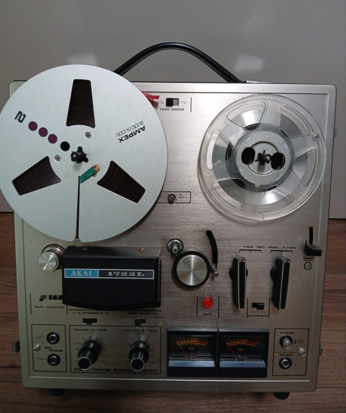 Akai 1722L bandrecorder reel to reel. zeer goede staat., Ophalen of Verzenden, Bandrecorder, Met banden