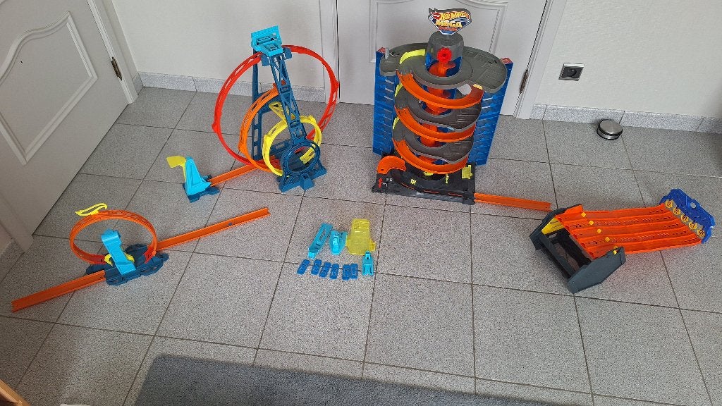 autobaan Hotwheels, Enfants & Bébés, Jouets | Circuits, Enlèvement, Hot Wheels, Manuelle, Avec looping