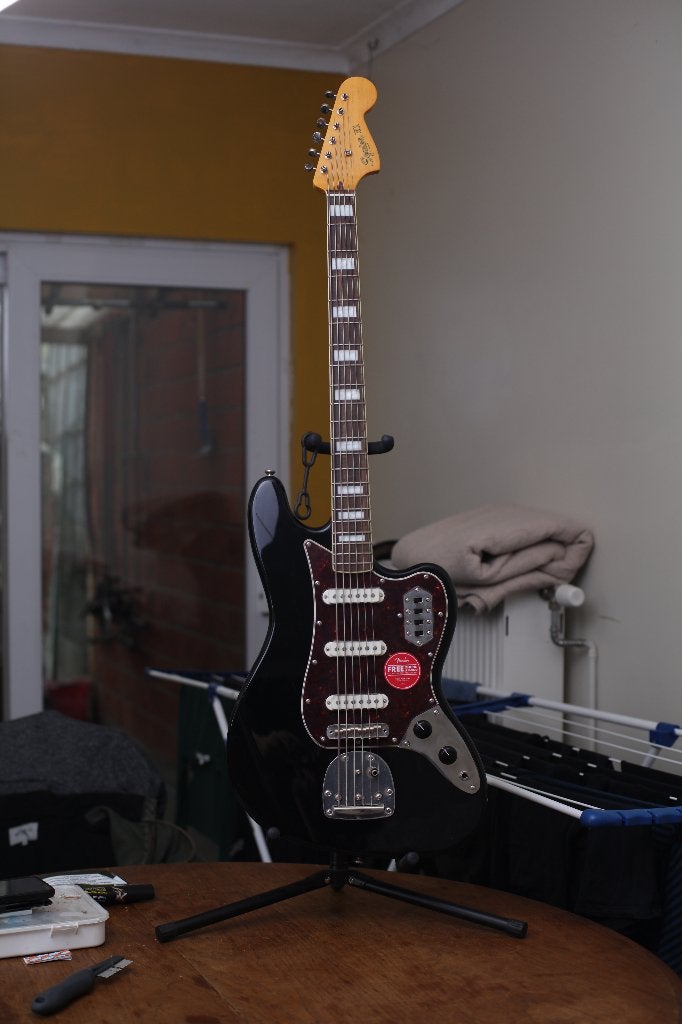 Bass VI : Squier Classic Vibe Bass, Muziek en Instrumenten, Ophalen, Nieuw, Elektrisch