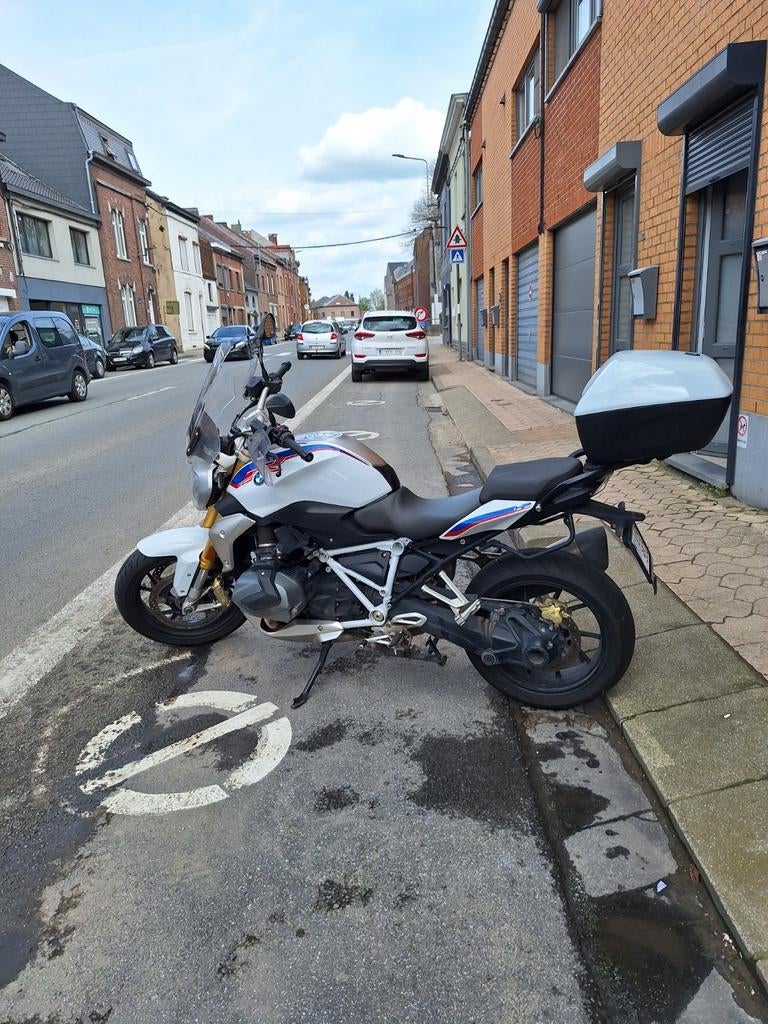 BMW R1250R 2020 – FULL PACK PREMIUM – PRÊTE À ROULER, Enlèvement