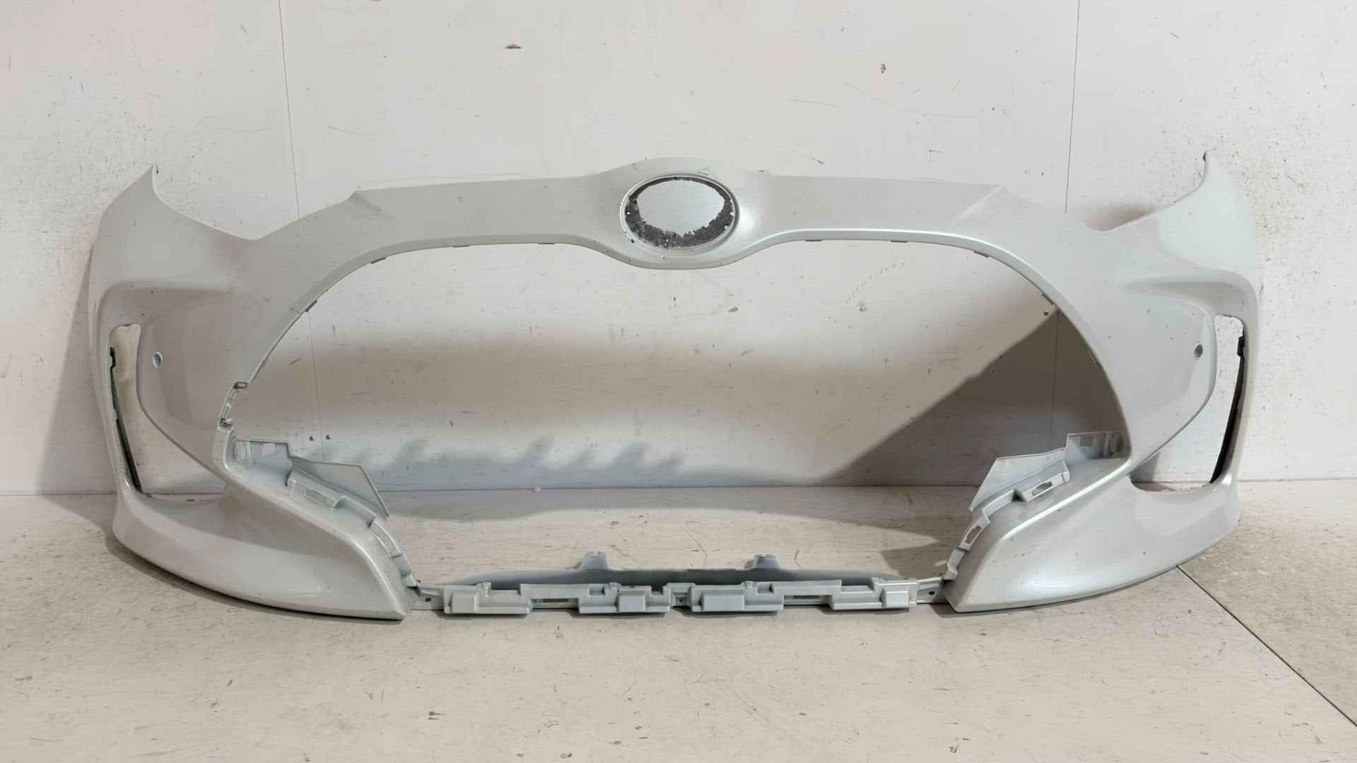 Pare-chocs avant Toyota Yaris IV 52119-K0050, Info@toyota.co.jp, Pare-chocs, Toyota Motor Corporation, Toyota-Cho 1
471-8571  Toyota City