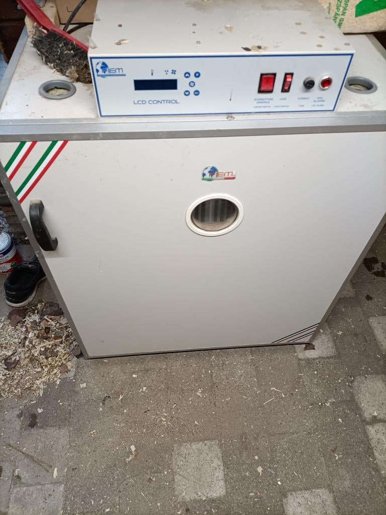 Uitkomst machine, Dieren en Toebehoren, Ophalen, Broedmachine