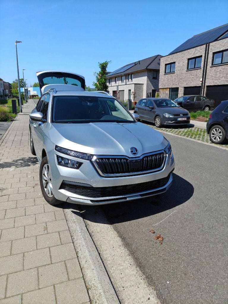 Skoda Kamiq, Autos, Argent ou Gris, Achat, Euro 6, Boîte manuelle