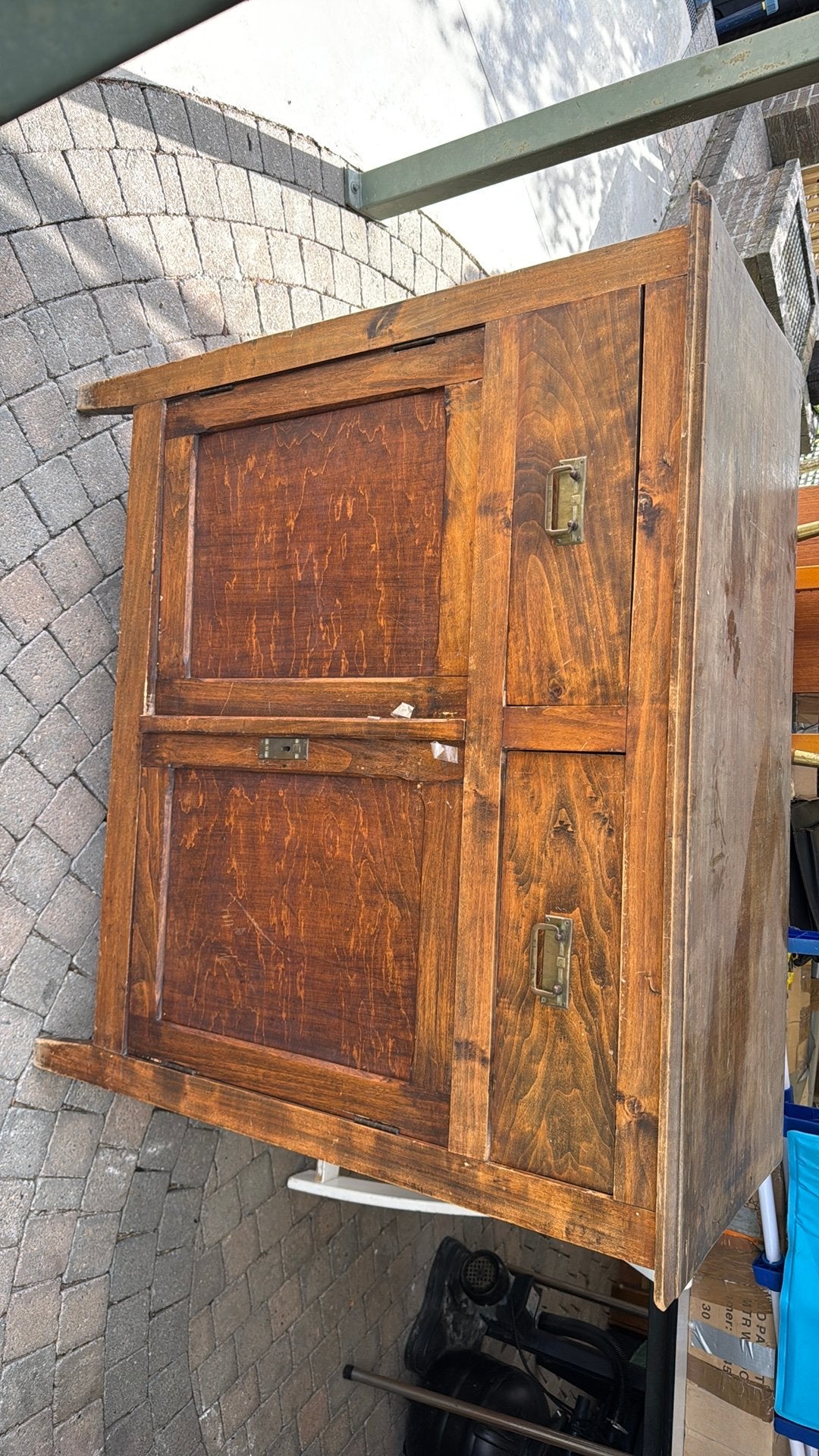 Antieke kast, Ophalen