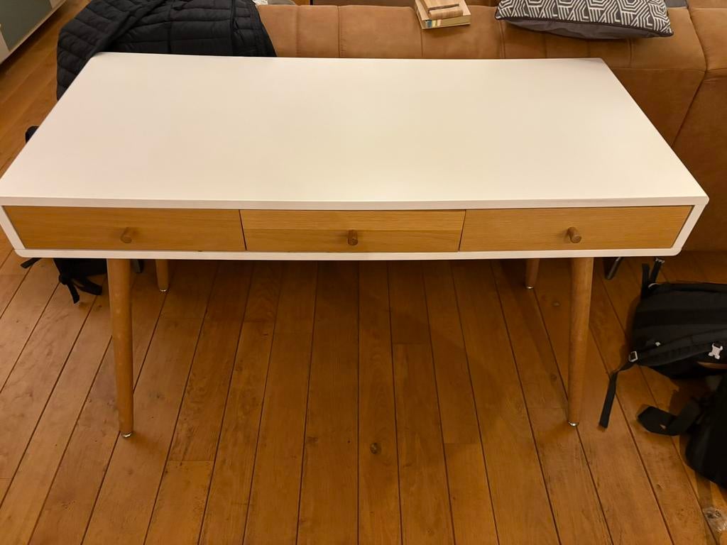 Bureau, Scandinave, Autres marques, 120 cm, Utilisé
