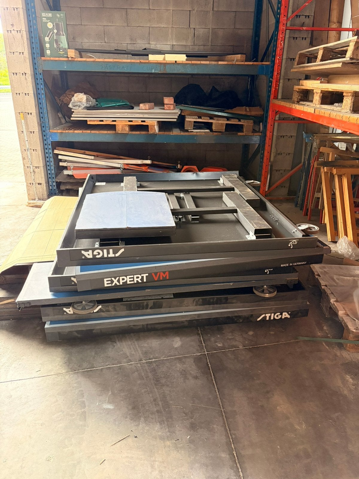 Tafeltennistafel, Sport en Fitness, Ophalen, Gebruikt, Tafel Outdoor, Verrijdbaar