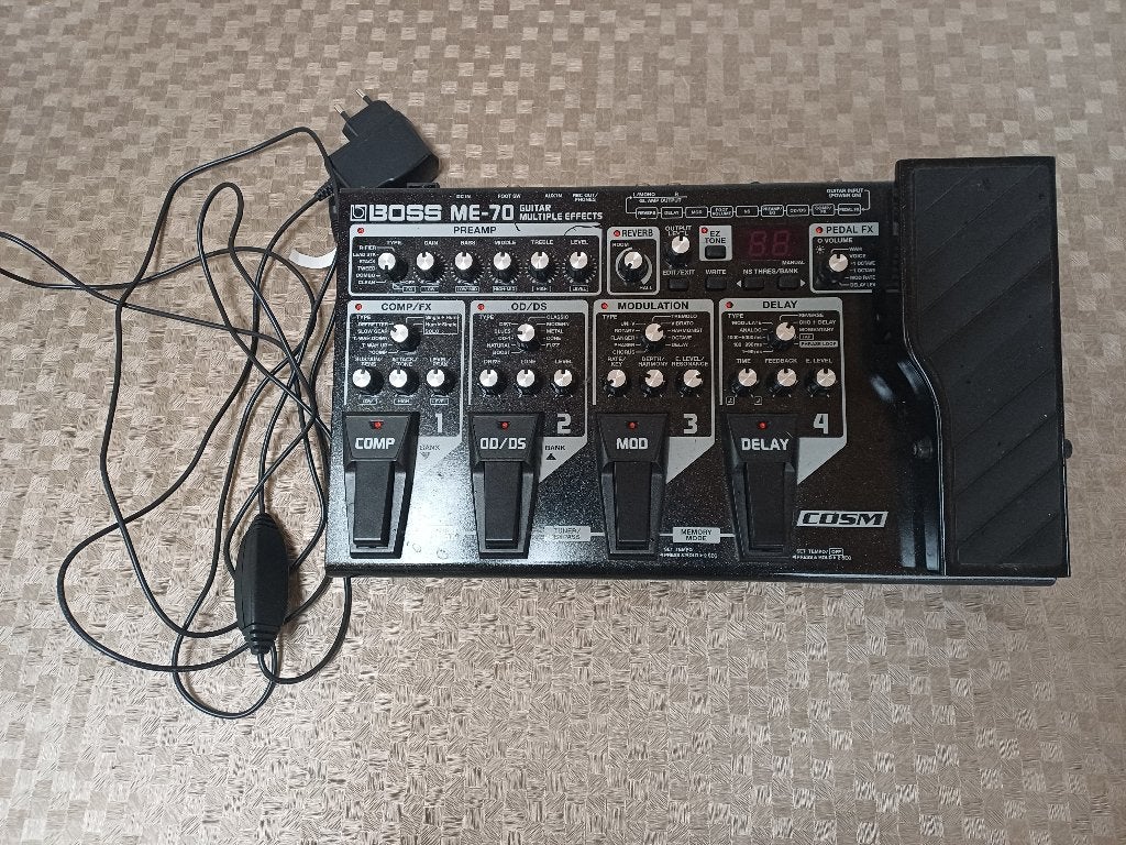 Pédale d'effets pour guitare BOSS ME-70, Musique & Instruments, Enlèvement, Comme neuf, Multi-effet