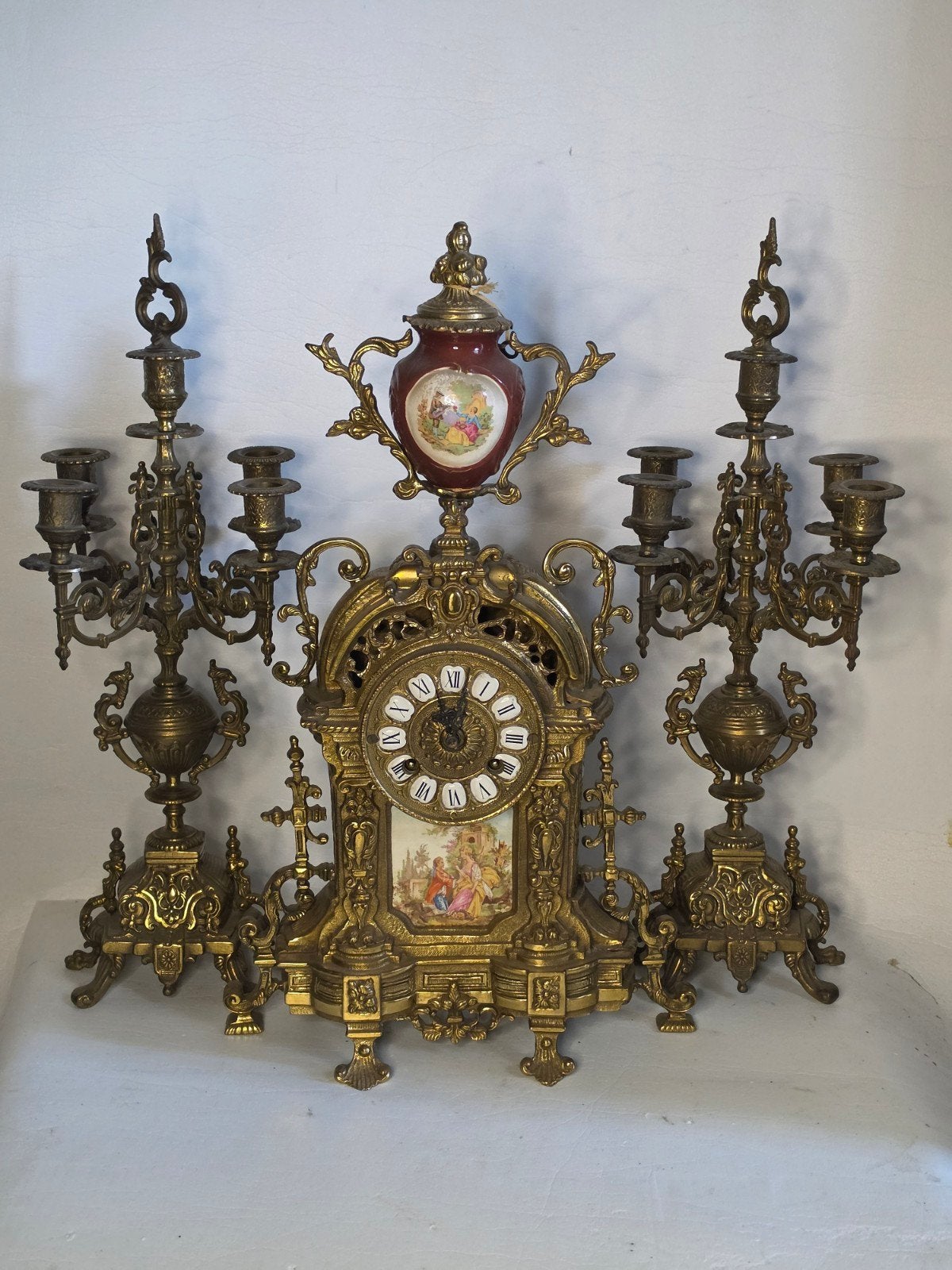 Stunning antique French mantel clock garniture set, Antiquités & Art, Antiquités | Horloges, Enlèvement ou Envoi