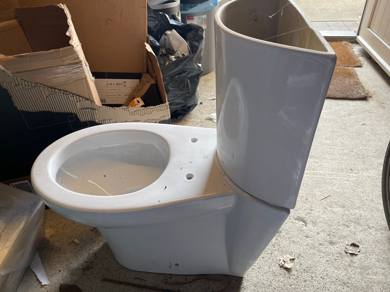 WC nieuw, Ophalen, Zo goed als nieuw