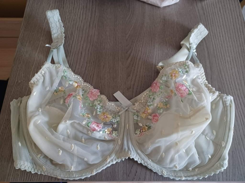 Bh van Prima Donna (maat Fr 105D - Eu 90 D), Kleding | Dames, Prima Donna, Ophalen of Verzenden, Geel, BH
