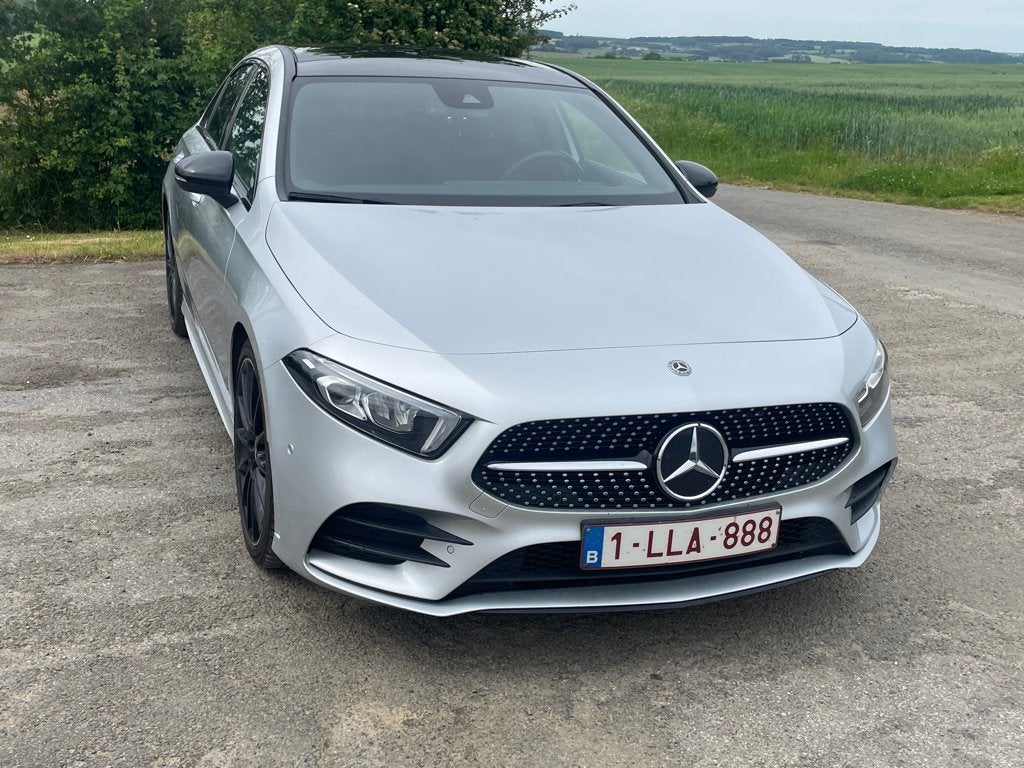 Mercedes Classe A 180D AMG LINE, Auto's, Voorwielaandrijving, 4 cilinders, Alcantara, Particulier