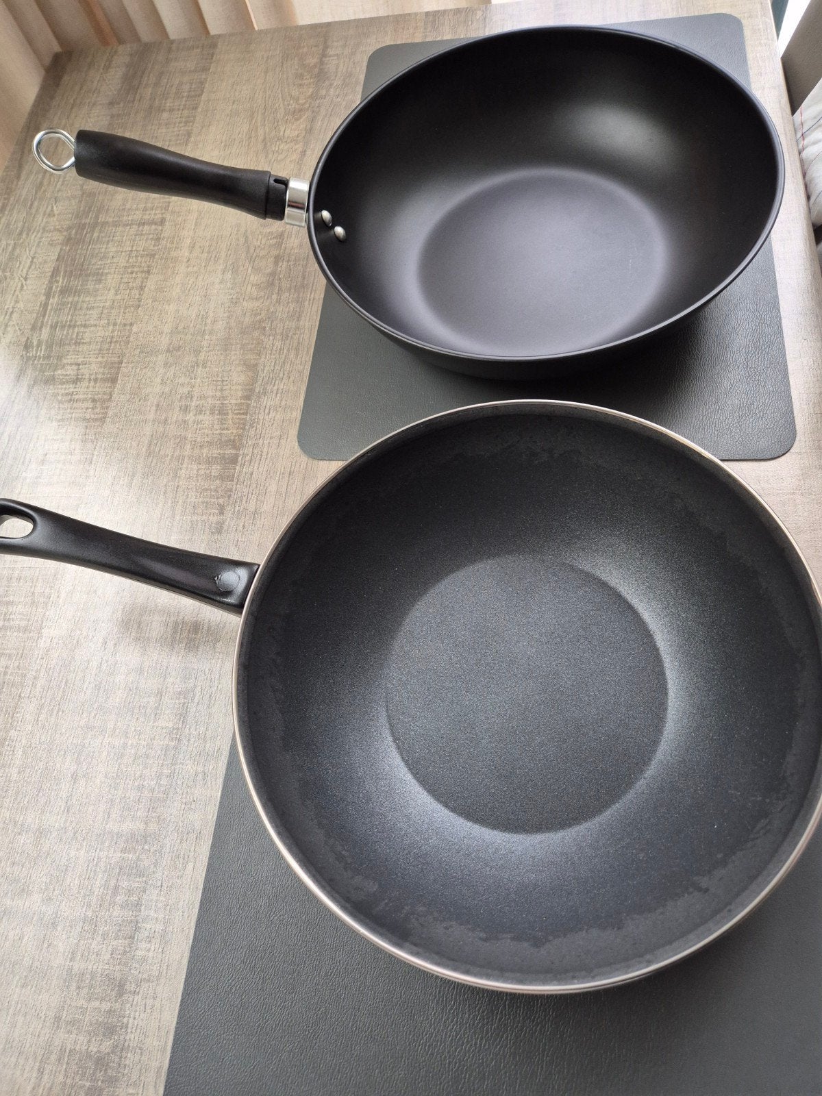 2 wokpannen, Geschikt voor inductie, Ophalen, Nieuw