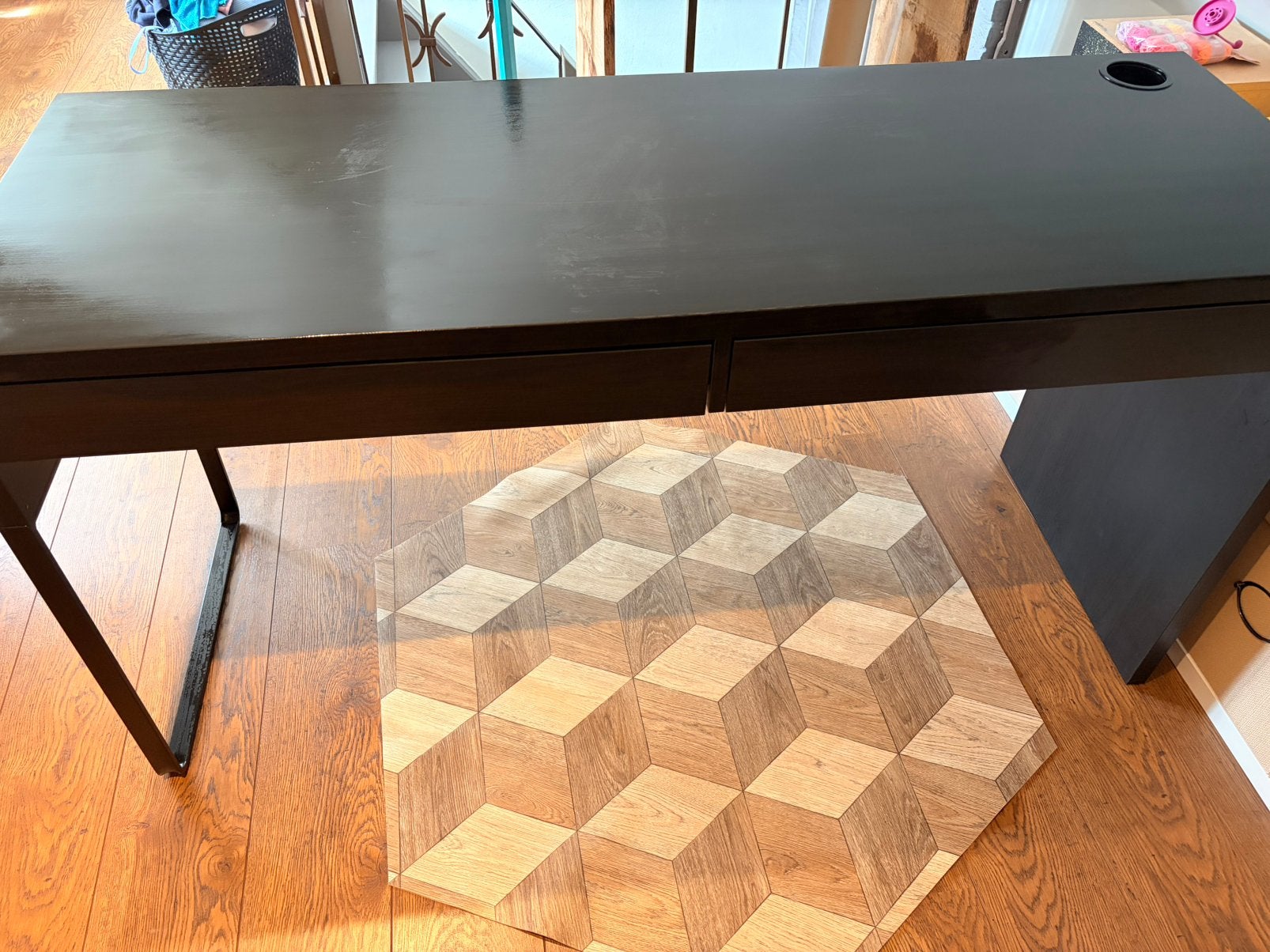 Bureau met lades, 50 cm, Utilisé, Avec tiroirs, Moderne