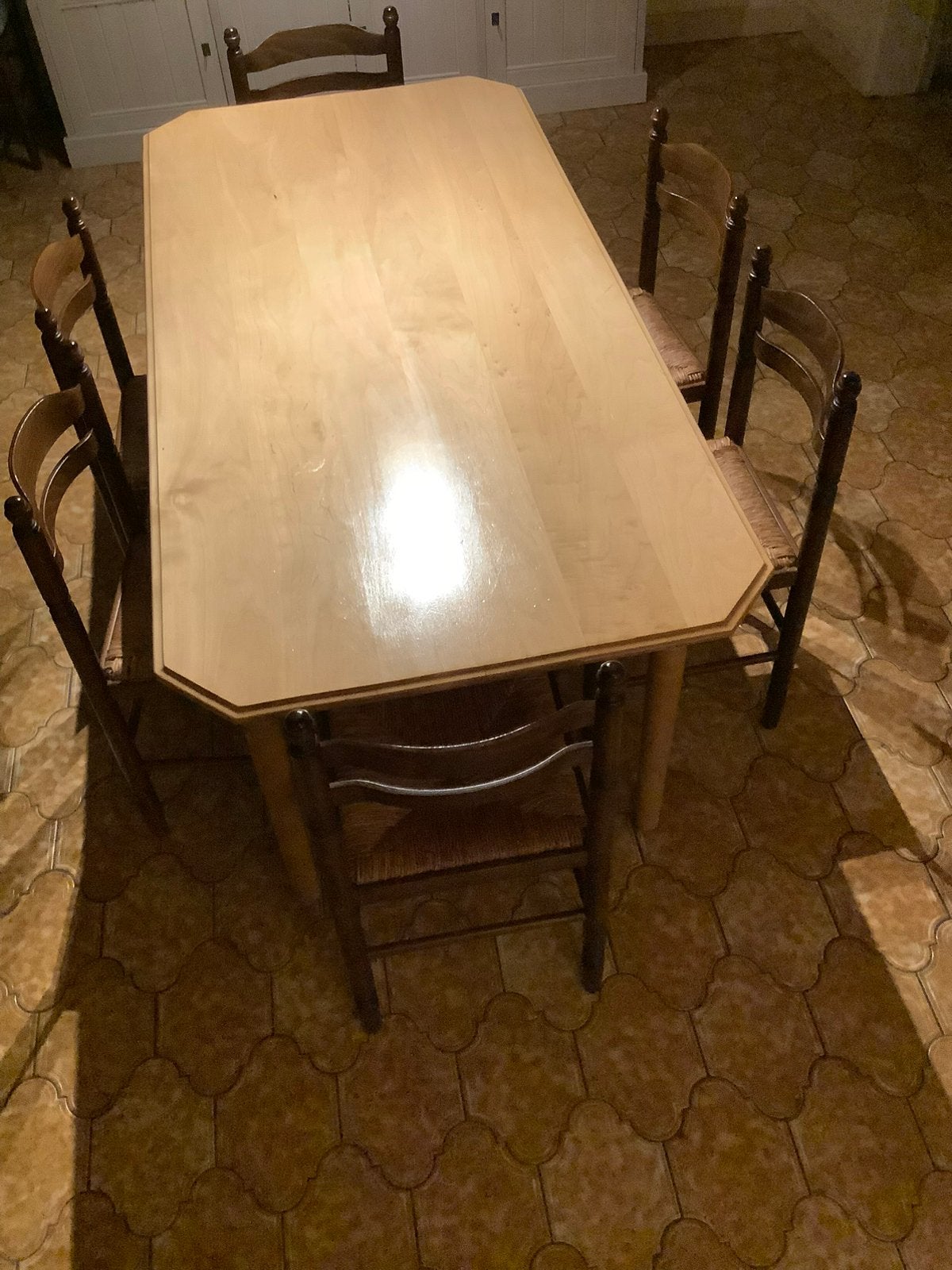 Tafel + 6 rieten stoelen, Ophalen, Gebruikt, 4 tot 6 stoelen