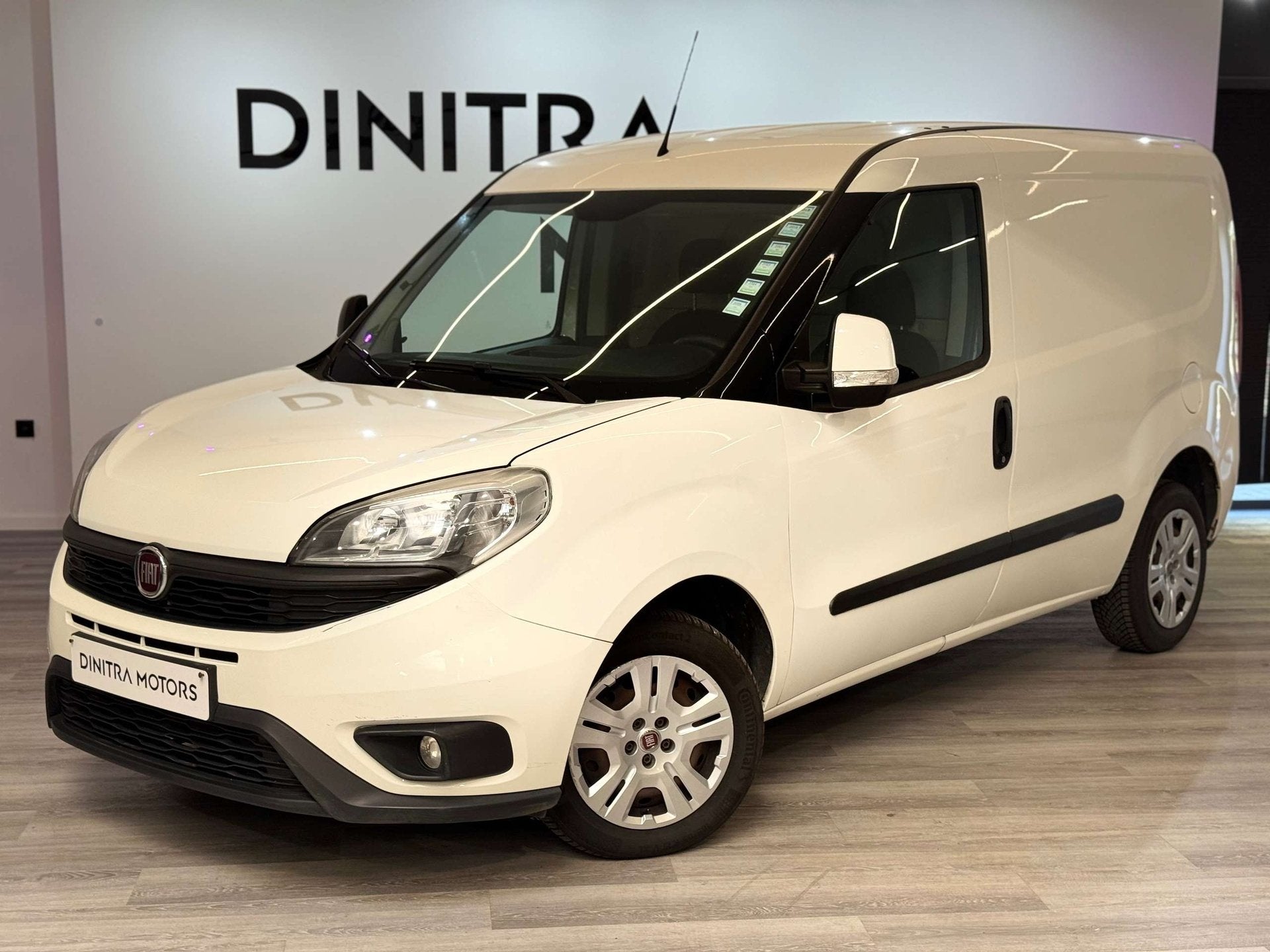 Fiat Doblo 1.3 Multijet SX - Navi/Cruise/Airco, Autos, Achat, Entreprise, 2 places, Boîte manuelle