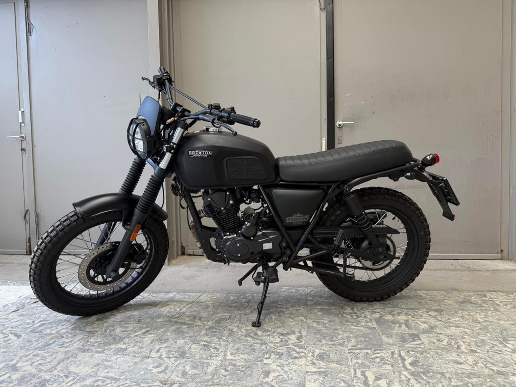 Brixton 125cc – Slechts 1350 km – Zeer goede staat, Motoren, Occasion, Particulier, 125 cc, Overig