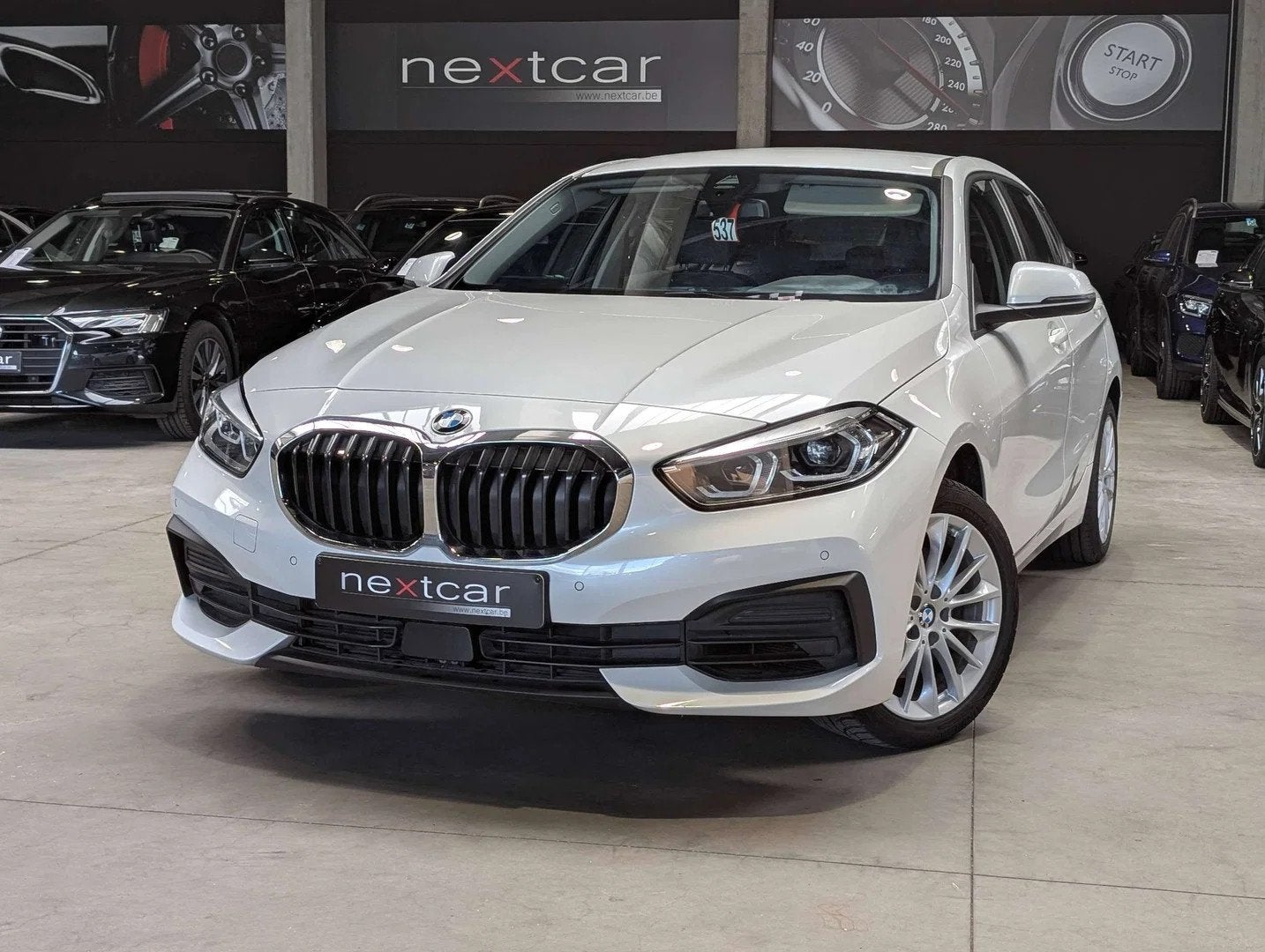 BMW 1 Serie 116 i Hatch Sportline *FULL LED-NAVI-DIGITAL-PAR, Autos : Divers, Boîte manuelle, Berline, 1499 cm³, Blanc