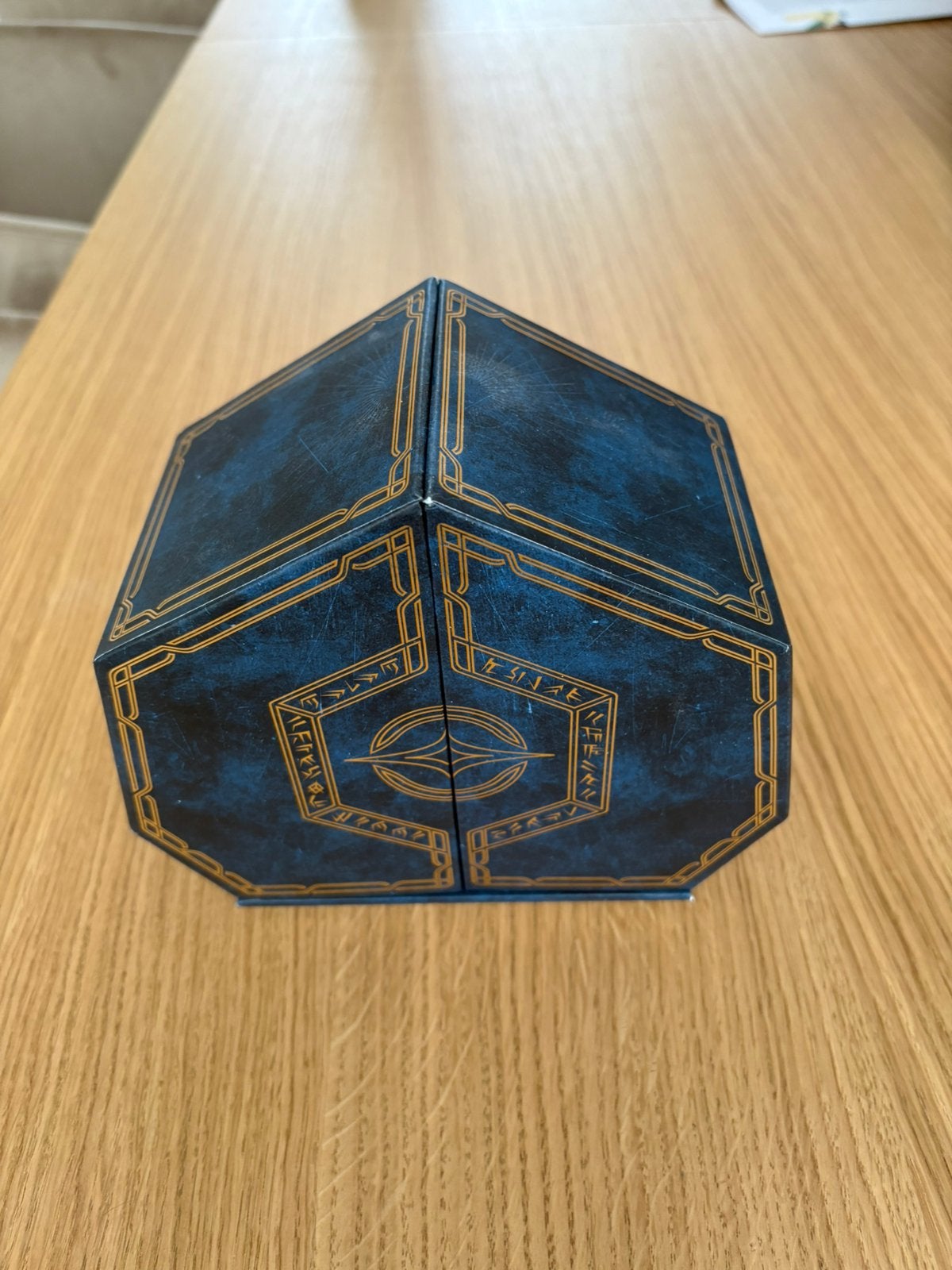 Box Tomorrowland 2025 incl bracelet, Verzamelen, Ophalen