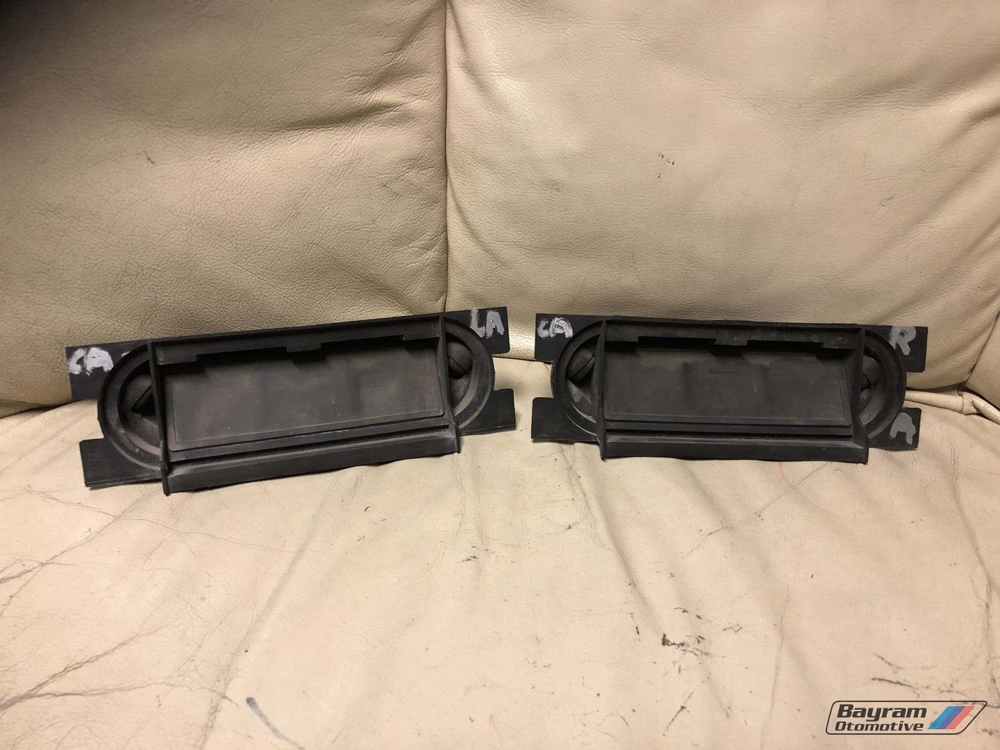 Bmw E30 lucht rooster kapjes achter zij ventilatie 3-serie, Gebruikt, -, -, Ophalen of Verzenden