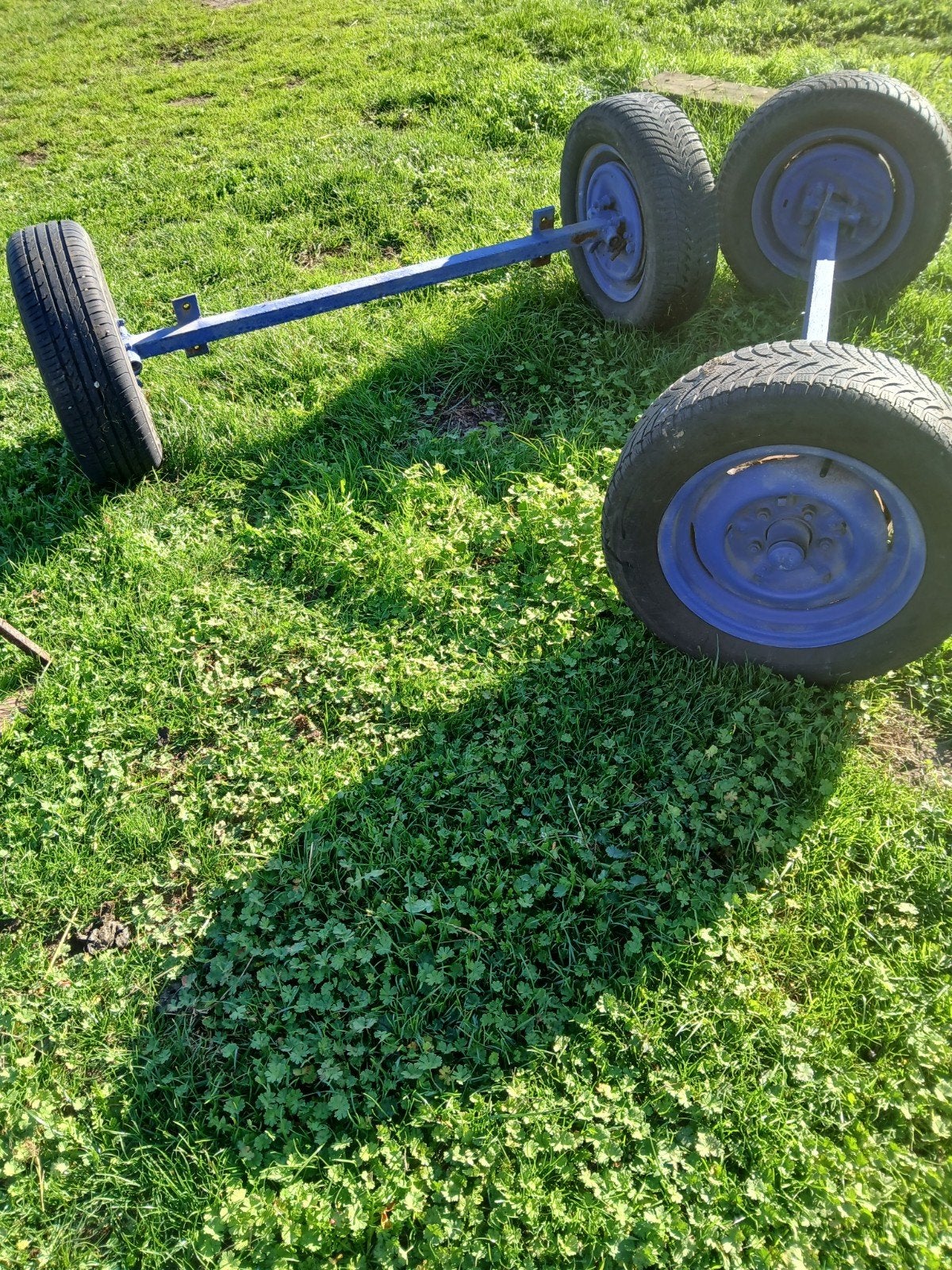 2 assen met wielen, Zakelijke goederen, Ophalen