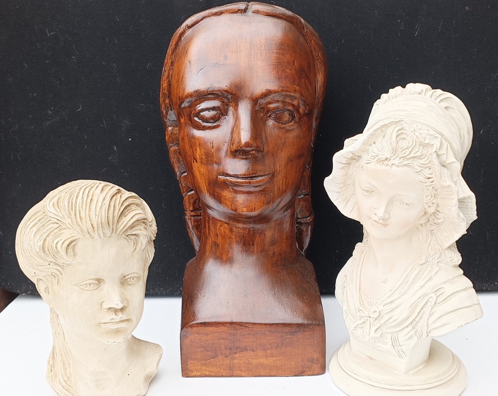 3 vrouwelijke buste beelden, Ophalen of Verzenden, Gips, Buste