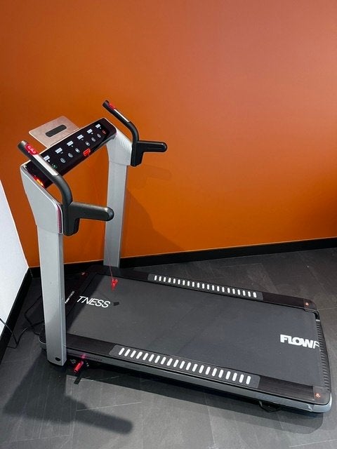 Flow Fitness DTM400i Loopband - Amper gebruikt, Sports & Fitness, Course, Jogging & Athlétisme, Comme neuf, Autres types, Autres marques