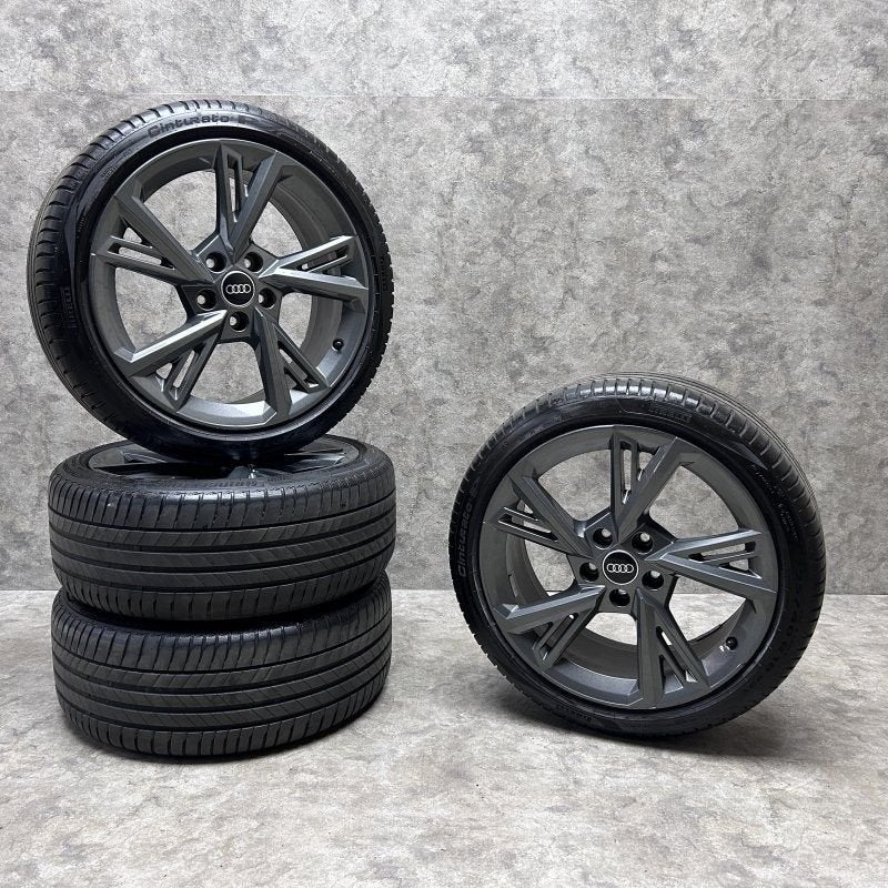 18 inch originele velgen + zomerbanden Audi A3 S3 8Y 8Y06010, Auto-onderdelen, 18 inch, Gebruikt, -, -