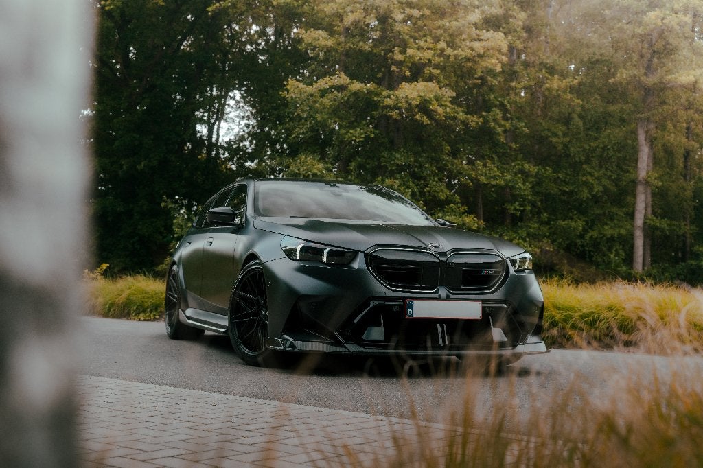 M5 Touring - Foxes HF-2 - R44 Carbon - Akrapovic - Eventuri, Autos, Cuir, Achat, 4395 cm³, Noir