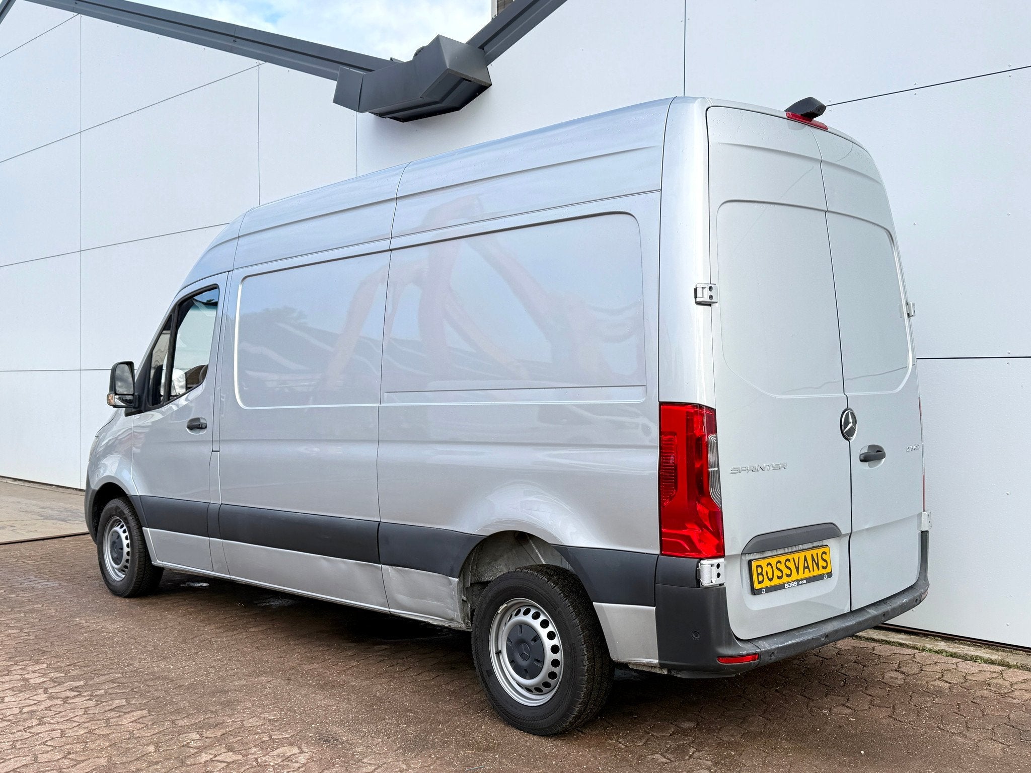 Mercedes Benz Sprinter 215 1.9 CDI Automaat L2H2 Climate Con, Auto's, 4 deurs, Gebruikt, 4 cilinders, Elektrische ramen