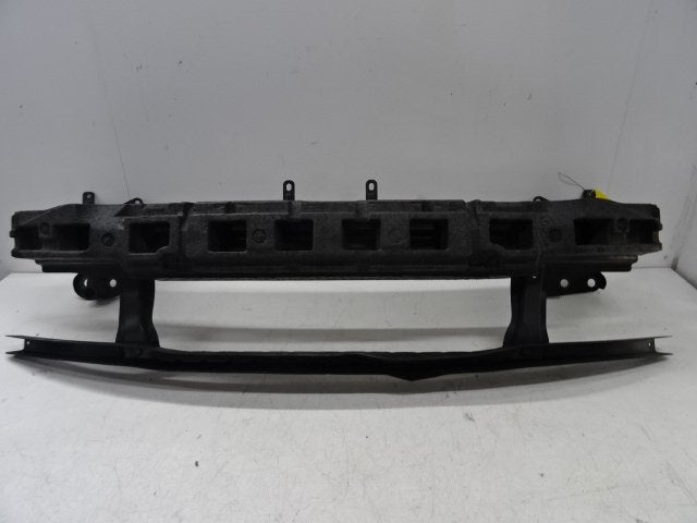 RENFORT PARE CHOC AVANT (TRAVERSE) Volkswagen Passat (3C2), Utilisé, Volkswagen