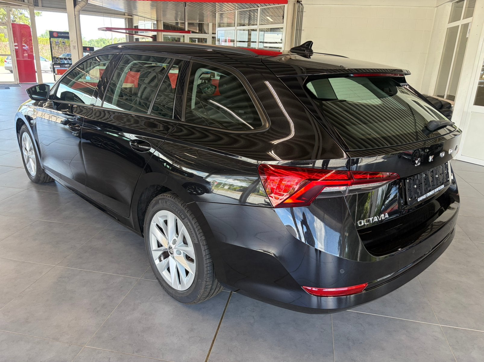 Skoda Octavia Combi 1.4 Plugin Hybrid, Autos, Skoda, 1395 cm³, Achat, Entreprise, https://public.car-pass.be/vhr/a7da6202-baf6-4bcd-bdc2-885a9c391f2b