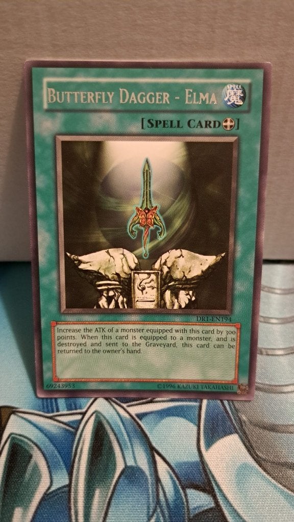 DR1 Butterfly Dagger Elma - Rare - Near Mint, Enlèvement ou Envoi, Comme neuf, Cartes en vrac