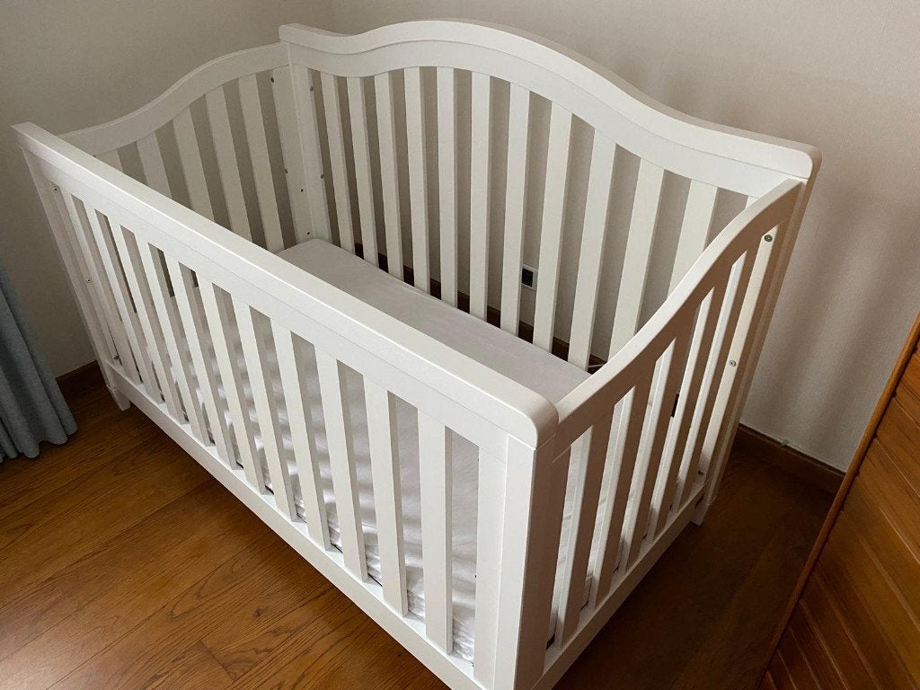 Childhome Hampton meegroeibed 140x70 + matras, Sommier à lattes, 70 à 85 cm, Enlèvement, Utilisé