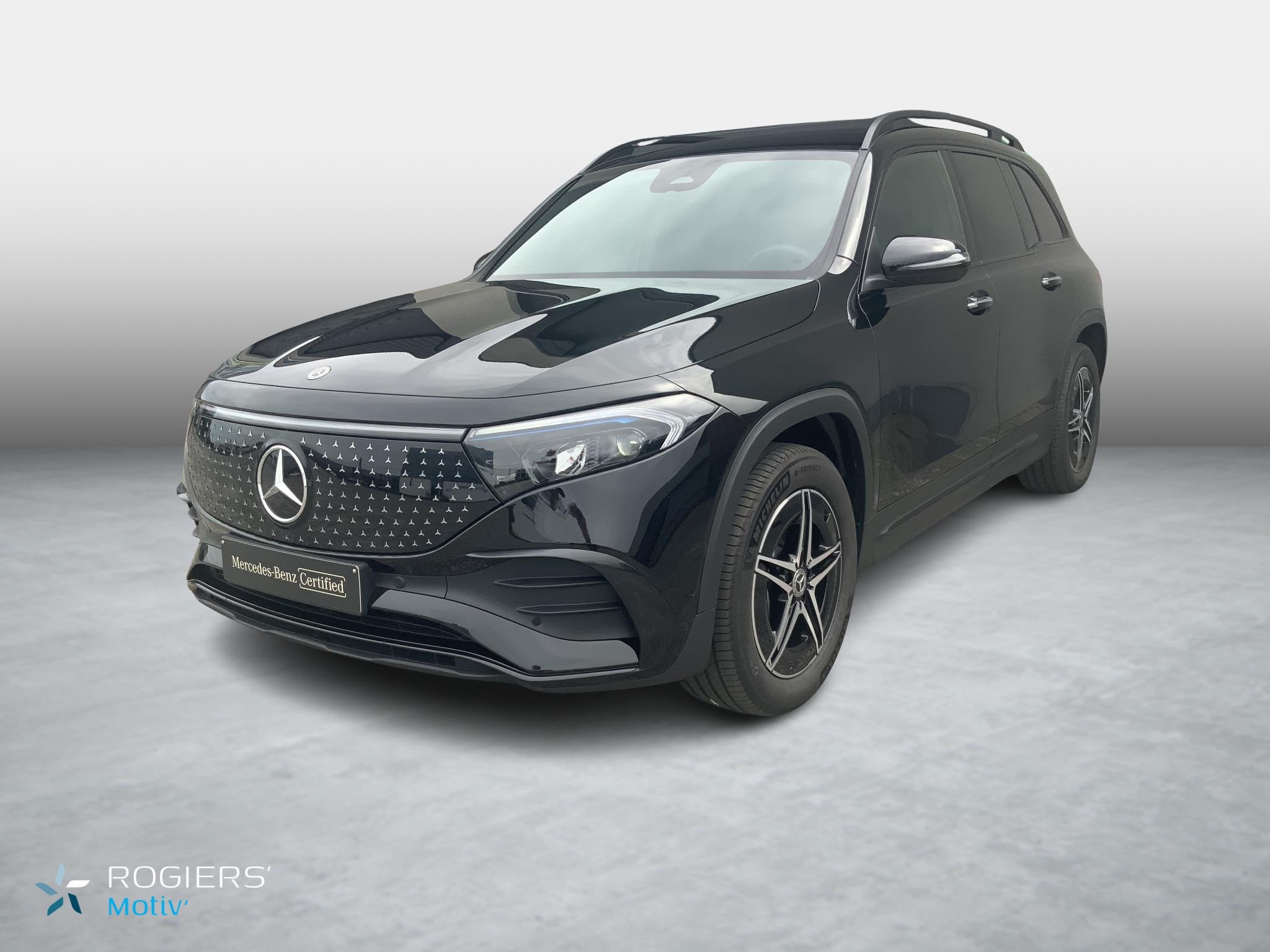 Mercedes-Benz EQB 250+ AMG Line, Auto's, Mercedes-Benz, Dealer onderhouden, Stof, Gebruikt, Zwart