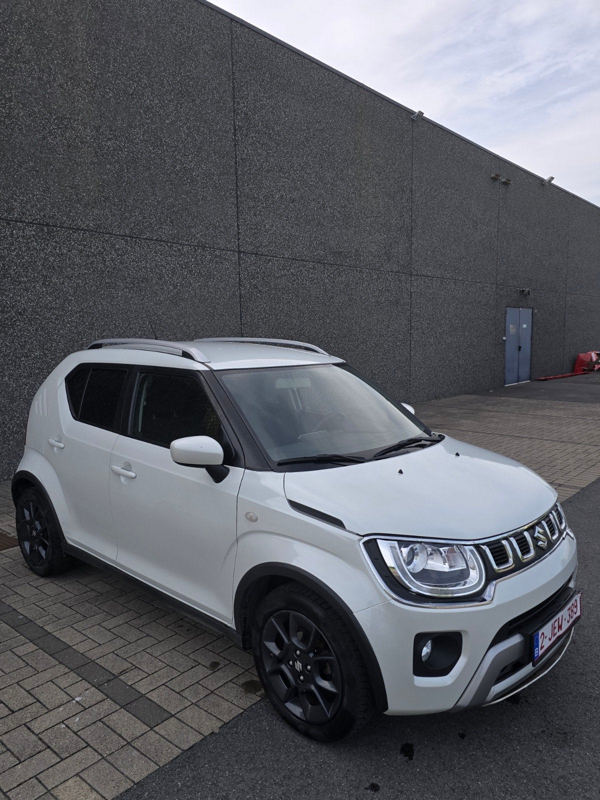 Suzuki ignis 2020  68000 km 1.2 benzine hybride lichtevracht, Autos, Suzuki, 1197 cm³, Achat, Euro 6, 2 places