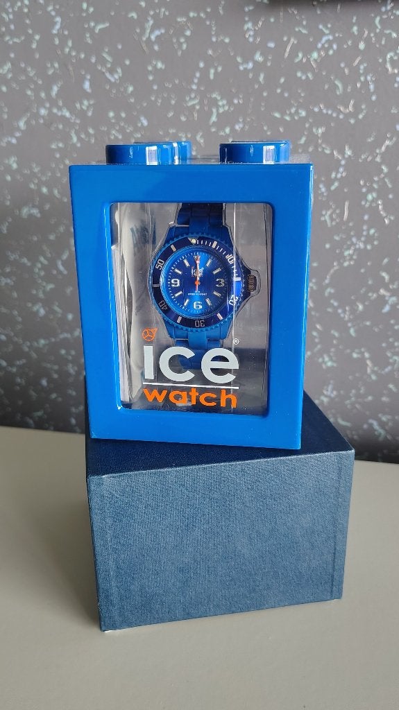 Montre ICE watch femme, Bijoux, Sacs & Beauté, Montres | Femmes, Autres marques, Enlèvement, Acier, Neuf