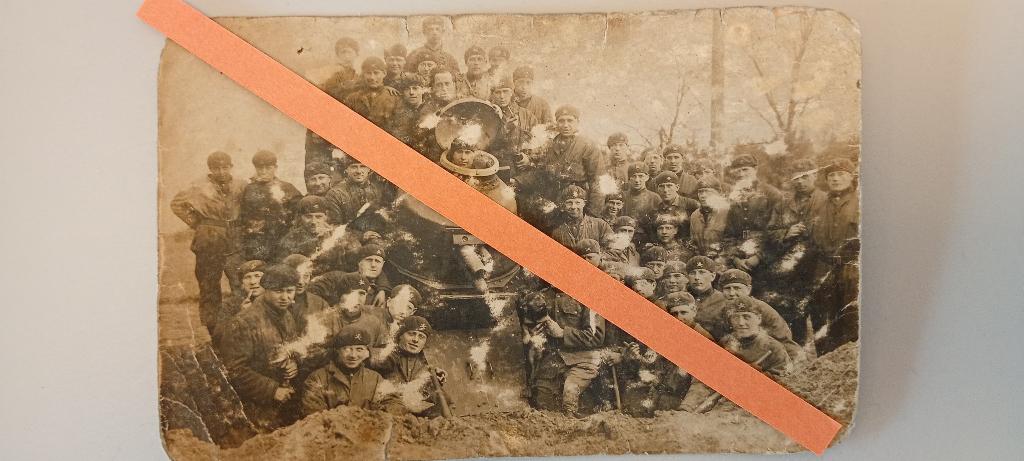 Char de combat belge Renault 1920 et tankistes avec béret, Collections, Enlèvement ou Envoi, Autres